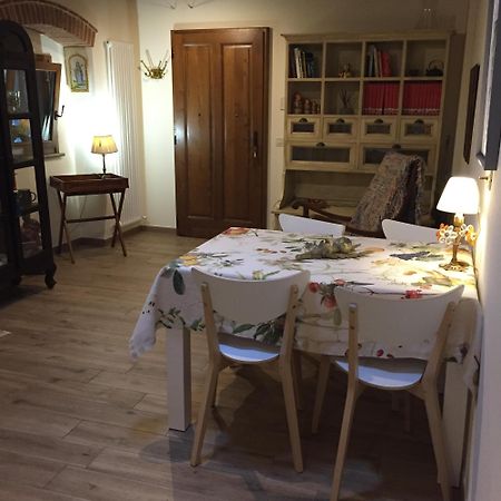 Andante Appartamenti Castelnuovo di Val di Cecina Bagian luar foto