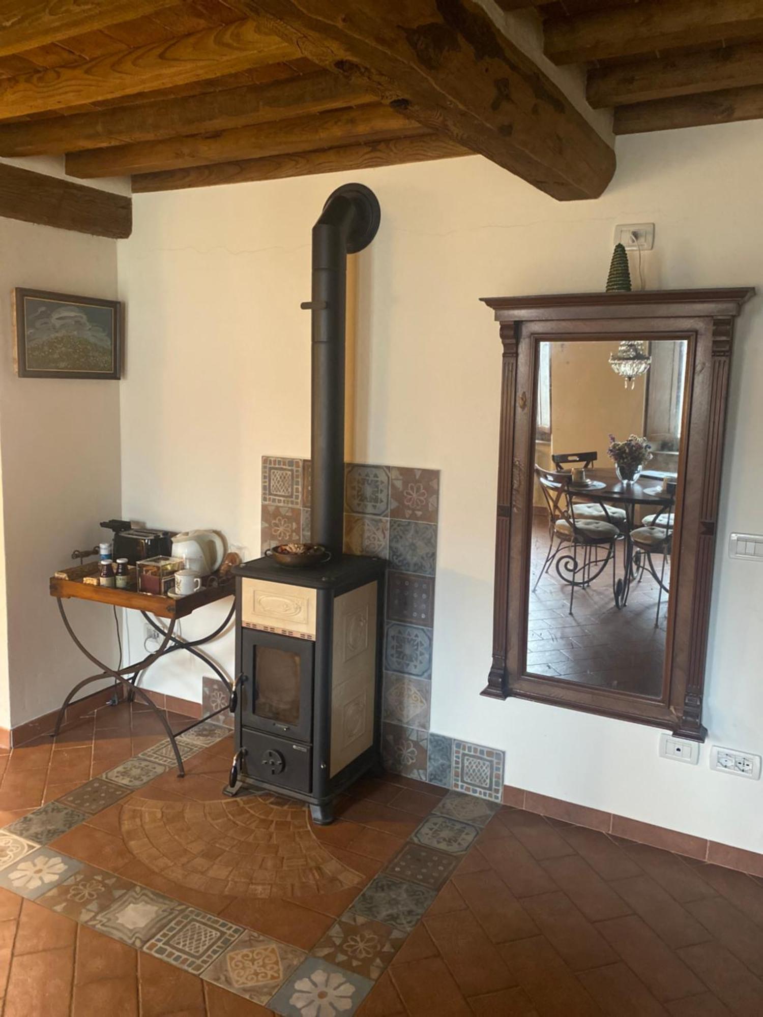 Andante Appartamenti Castelnuovo di Val di Cecina Bagian luar foto